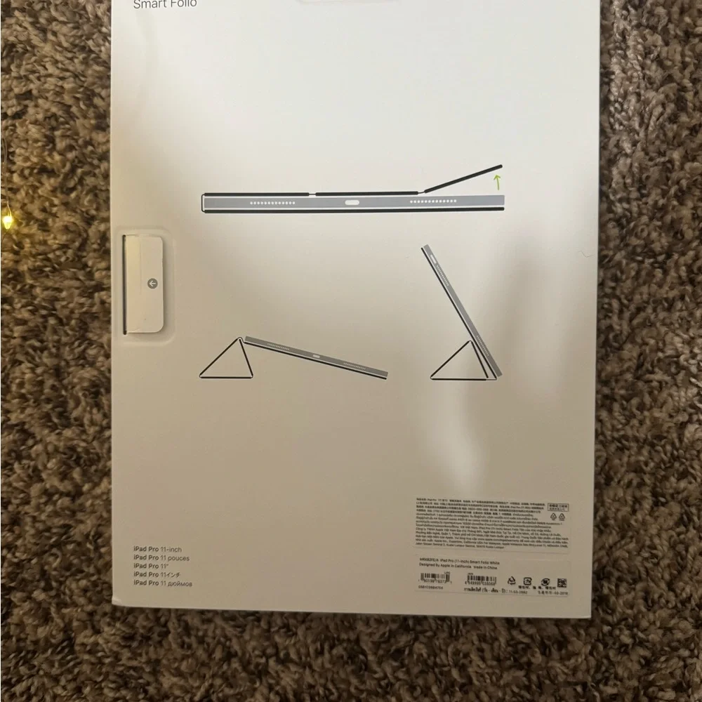 Apple iPad Pro Smart Folio - White